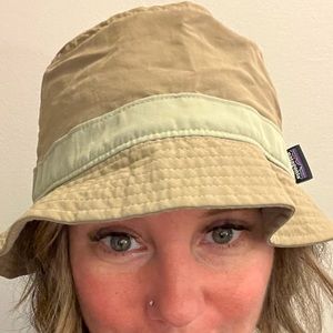 Patagonia bucket hat